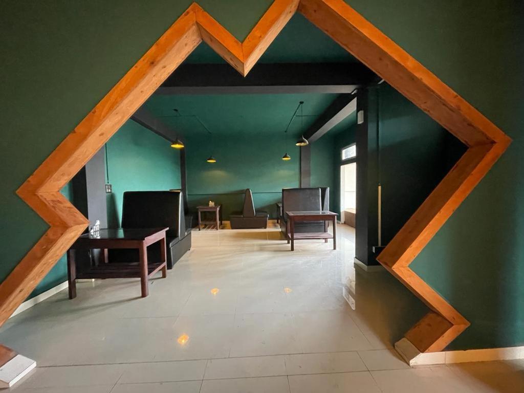 La Colline Resort Kohima Exteriör bild