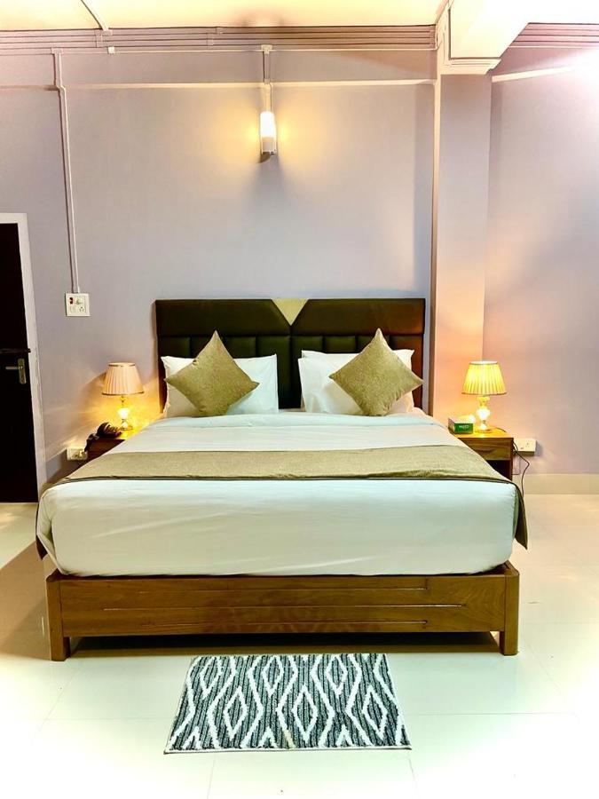 La Colline Resort Kohima Exteriör bild