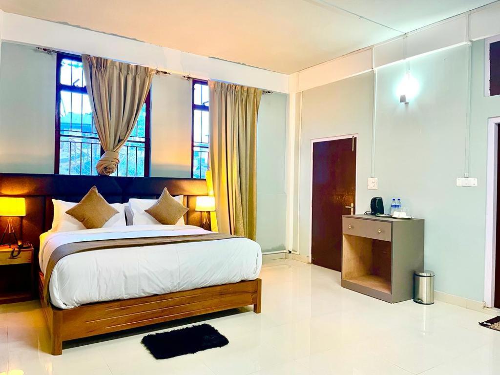 La Colline Resort Kohima Exteriör bild
